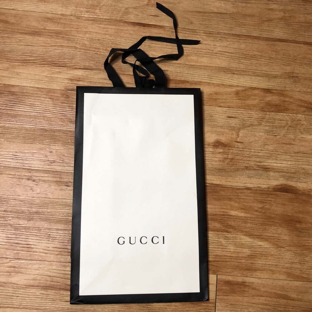 1 GUCCI shopper bag